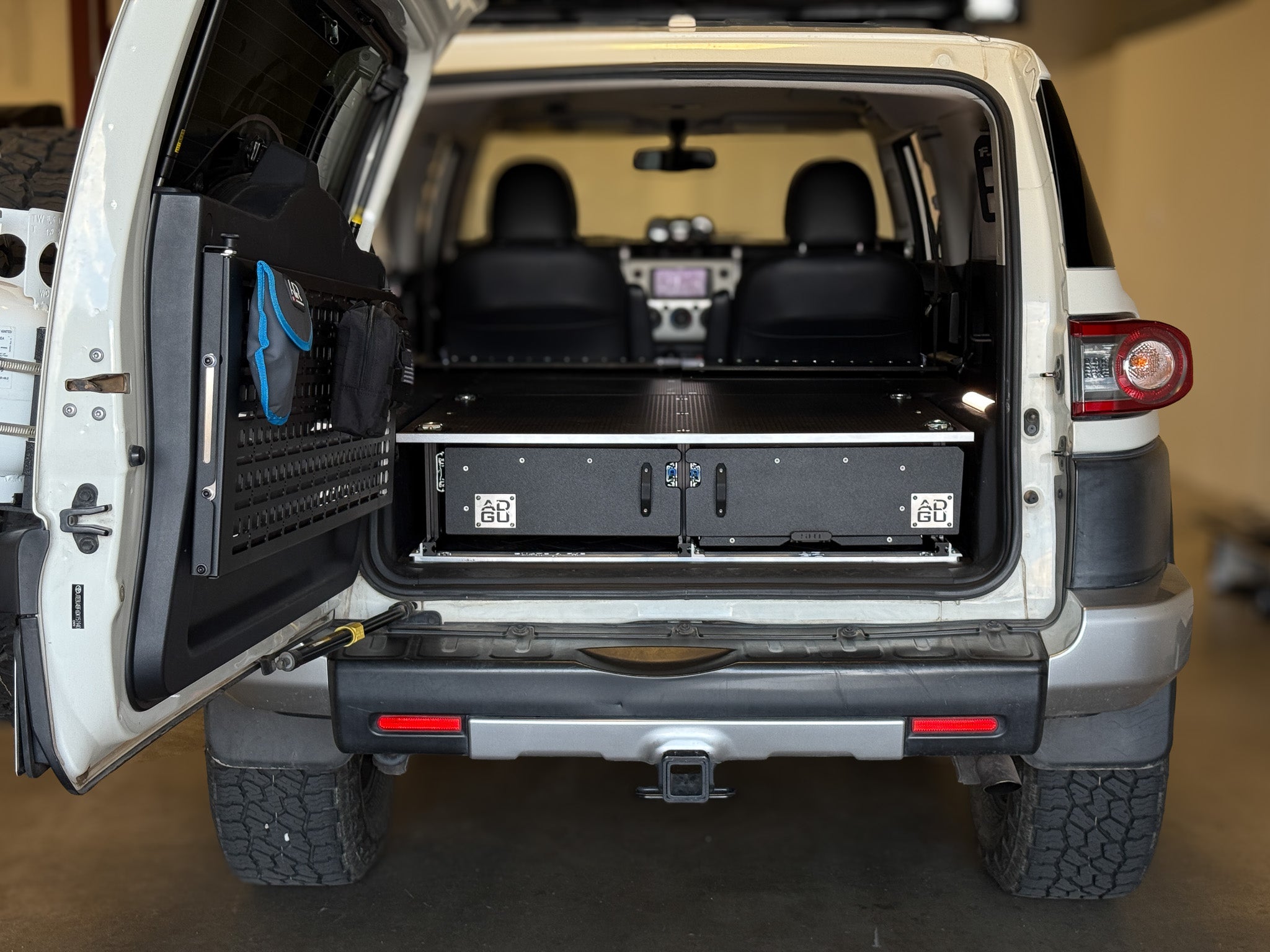 FJ Cruiser - Full 2nd Row Delete - Mega Drawers