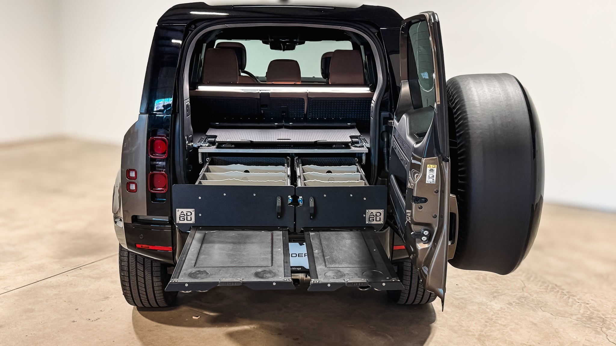 defender rear drawers