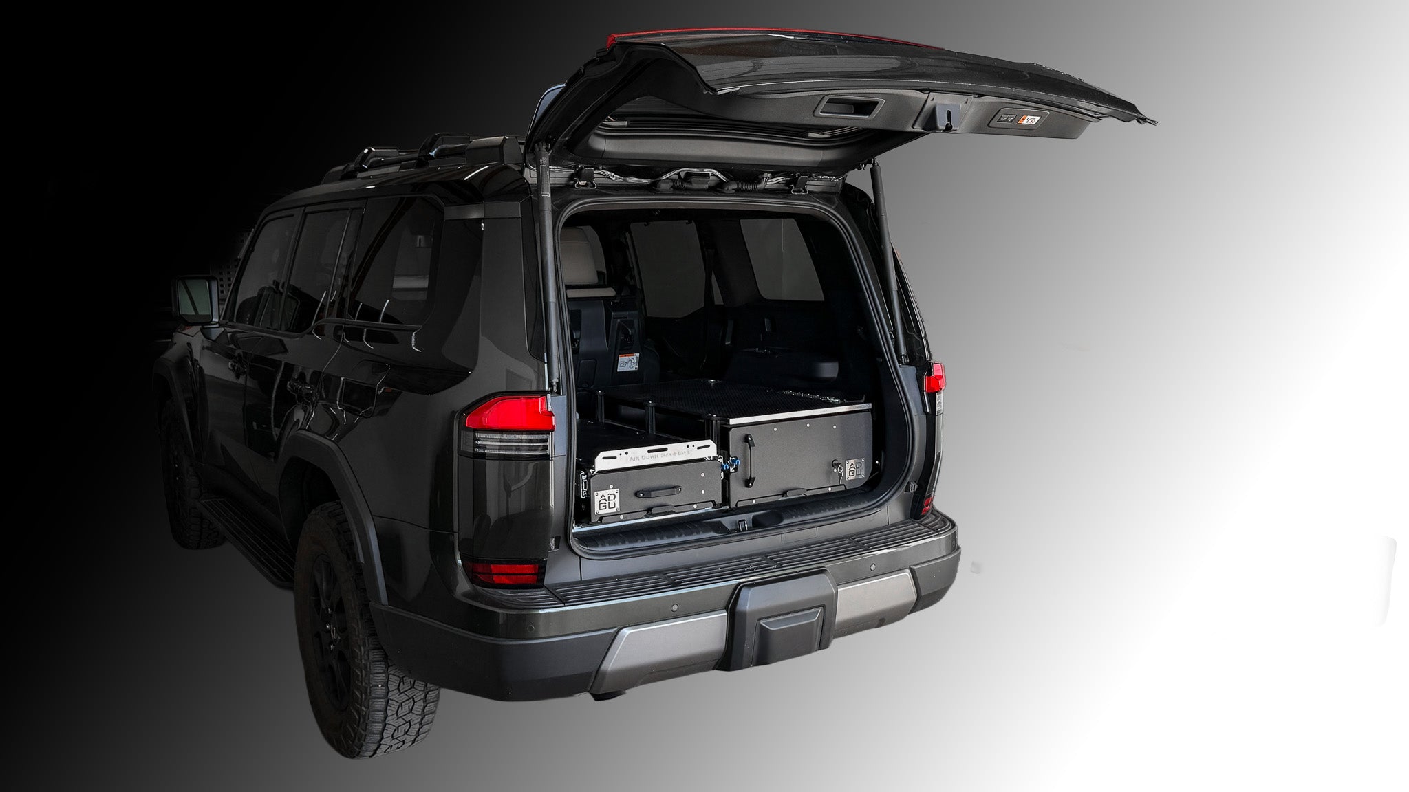full_quarter_panel_shot_b094720a-a118-4319-a9a6-cf28a8d73f97.jpg